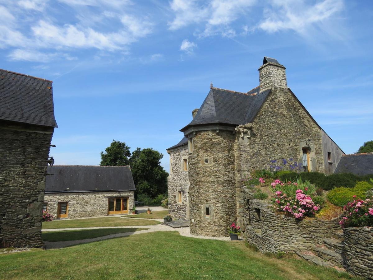Chambres D'Hotes, Zimmer, Domaine De Kervennec 卡尔艾普卢盖 外观 照片